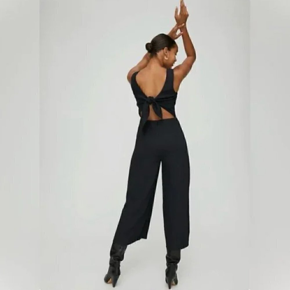 Wilfred Écoulement Jumpsuit 4 Tie-Back Jumpsuit Black Princess Seams Drape